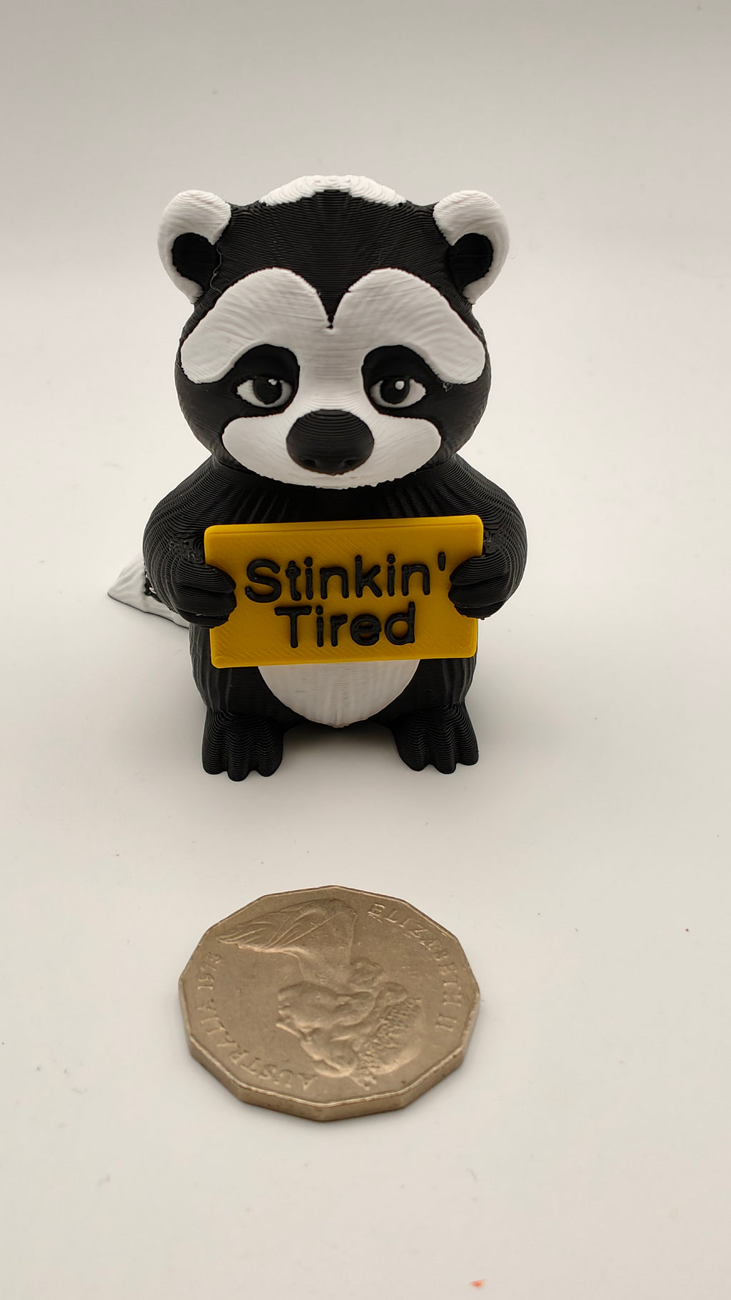 Animals With Attitude - Skunk (Stikin Tired)